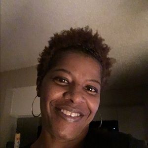 Meet your Posher, Brenda